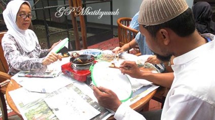 21. BU HERA - PAK PADANG  IMG_1530