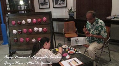 28.  penggemar topeng .IMG_1875