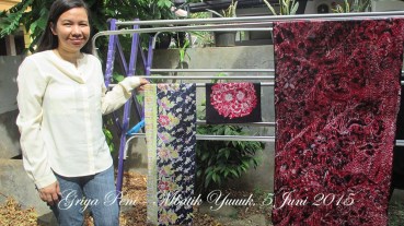 26. bangga dg 3 karyanya IMG_4581