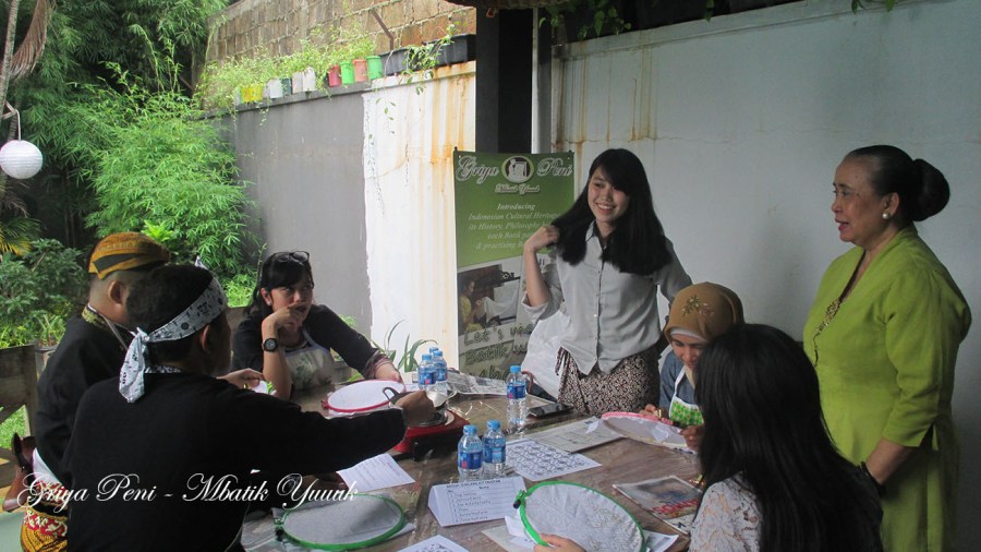 18. MEJA UJUNG IMG_9202