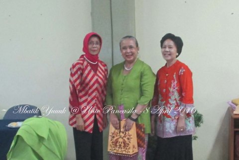 05. dg bu REKTOR dr DWI ASTUTI WAHONO IMG_0205