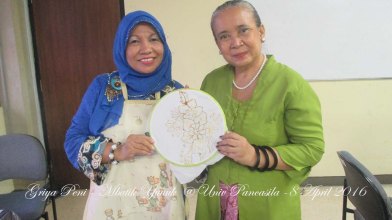 13. BU HEBOH IMG_0215