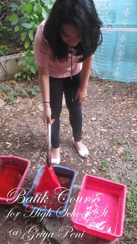 09-ameera-garam-w-img_2078